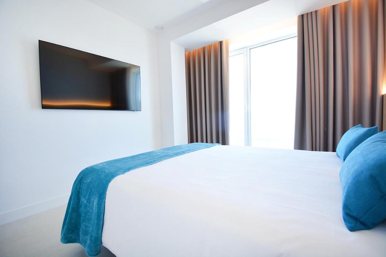 Rd Hotel Apartamento Raxo Bagian luar foto