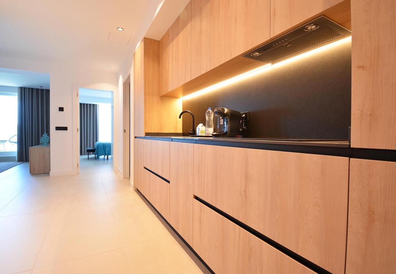 Rd Hotel Apartamento Raxo Bagian luar foto